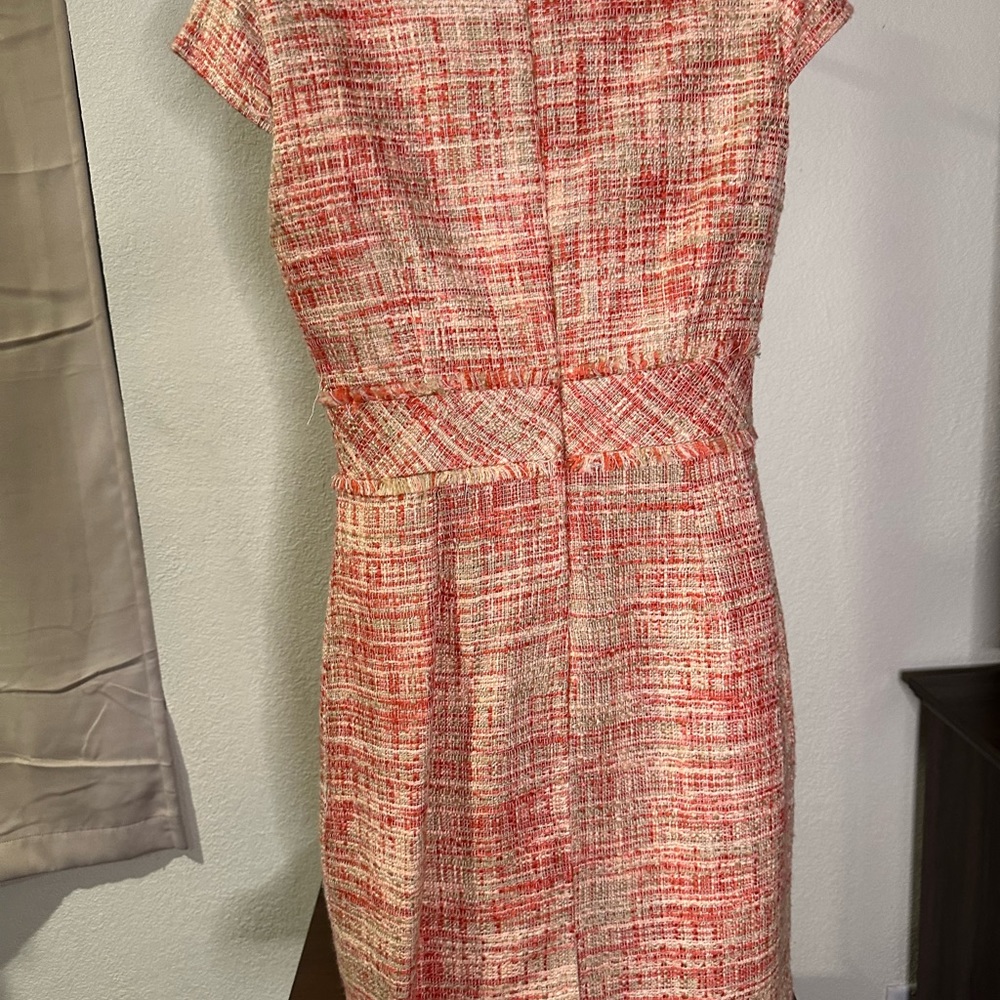 Tweed classy dress in great colors. Special, classy and elegant for any event. - Picture 2 of 6